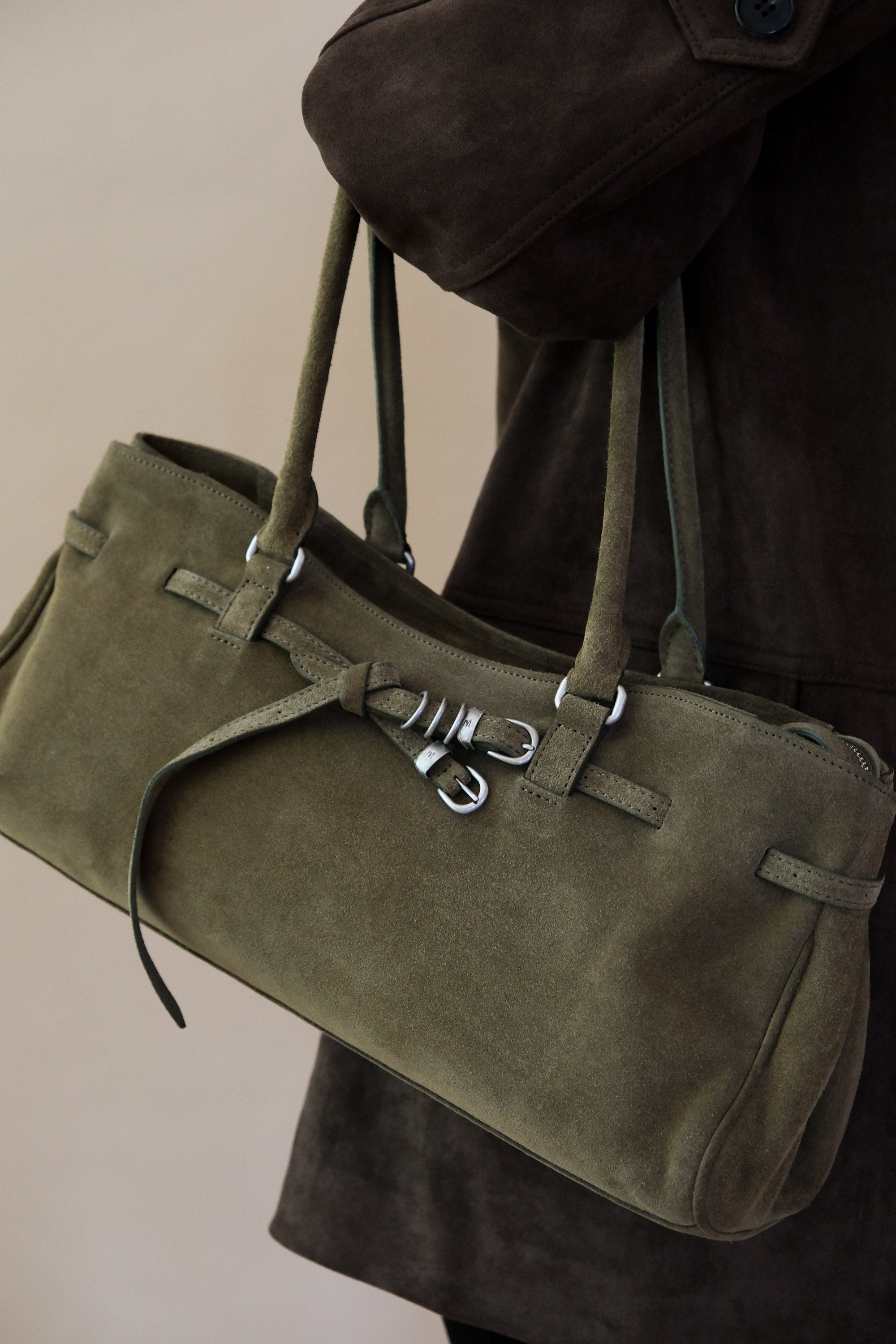 SOFT GRANDMA SHOULDER BAG
