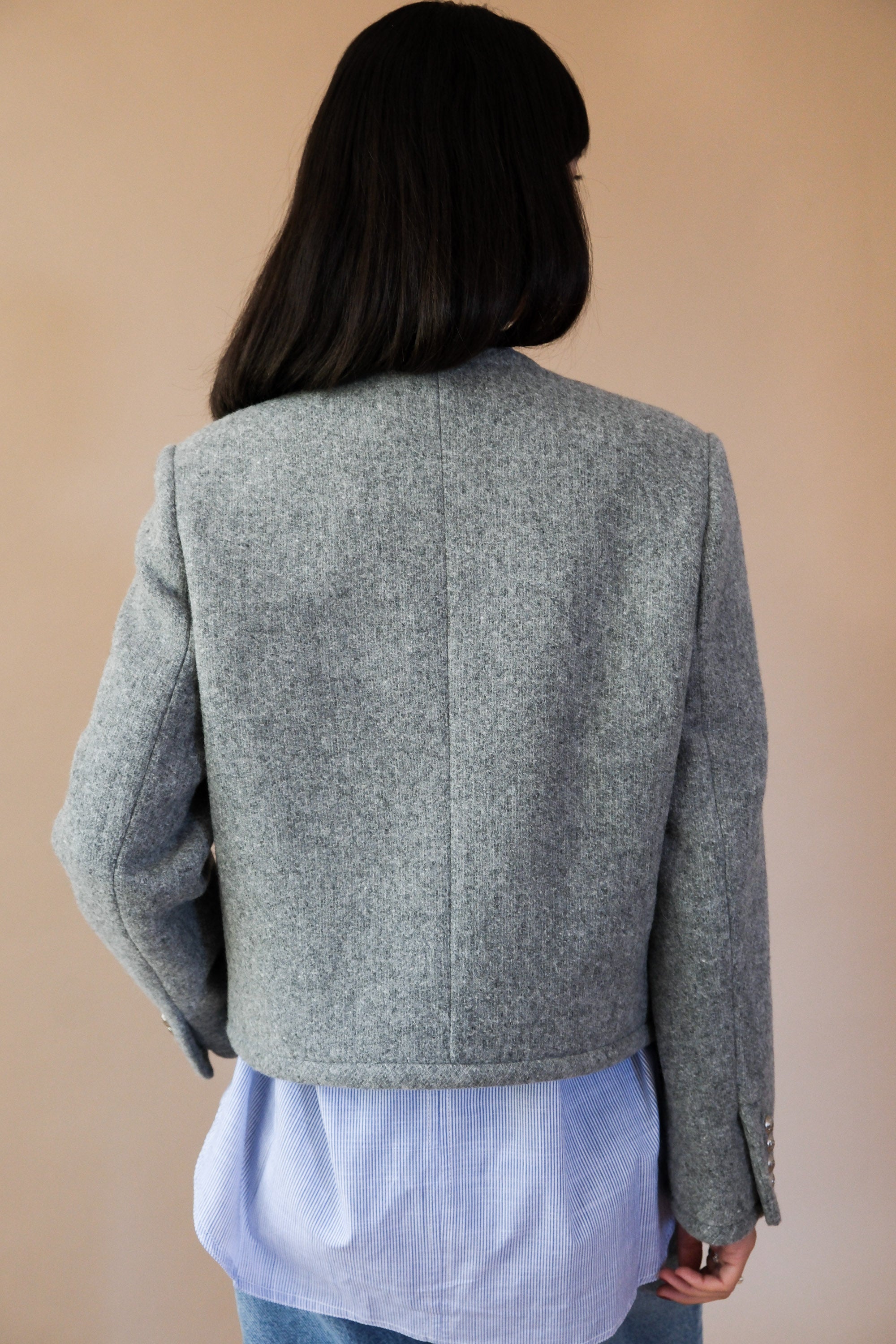 CLASSIC TWEED JACKET