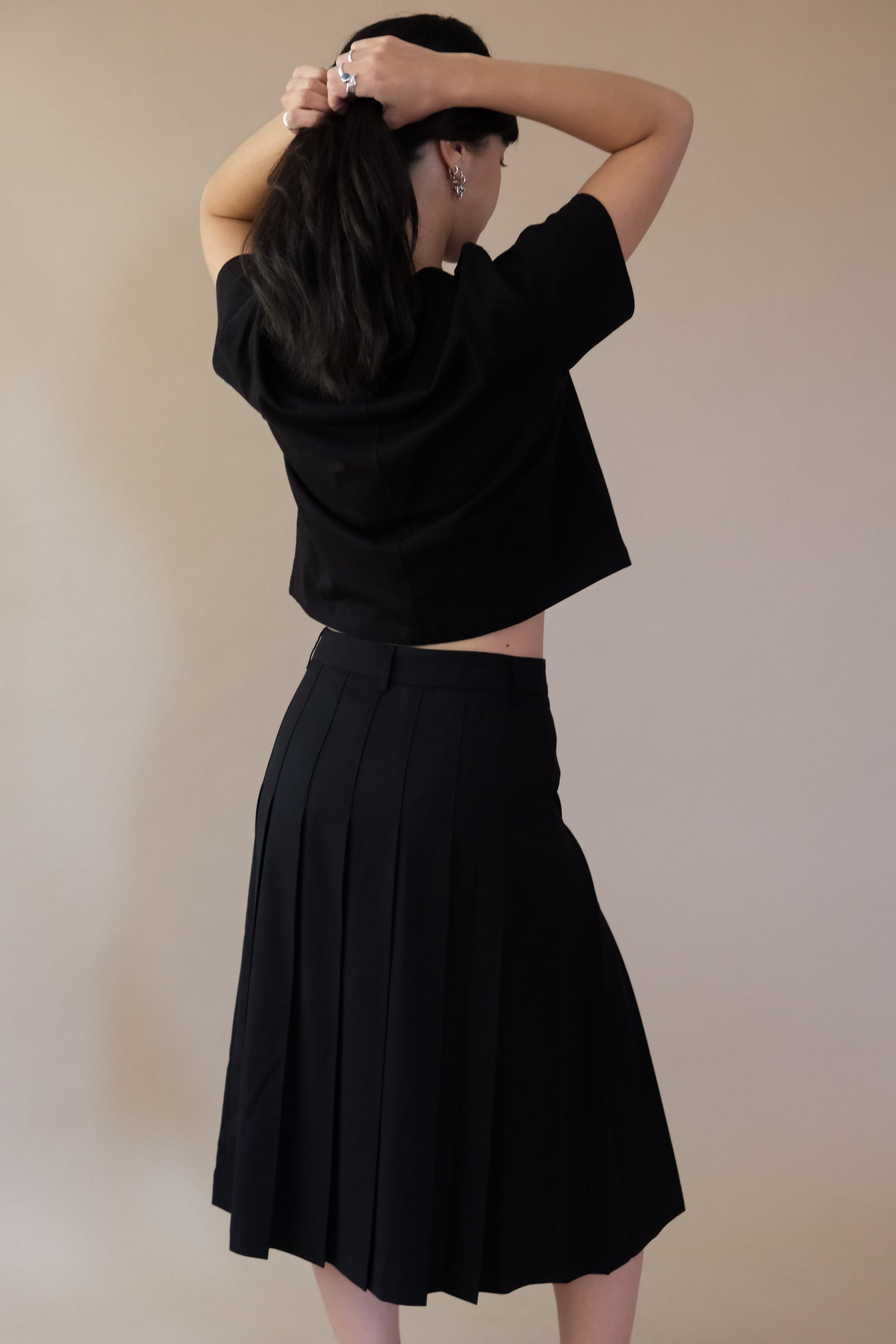PLEATS LONG SKIRT