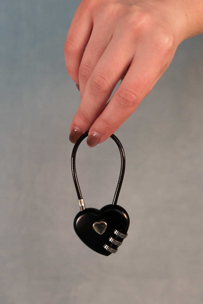 BLACK HEART LOCK BAG CHARM