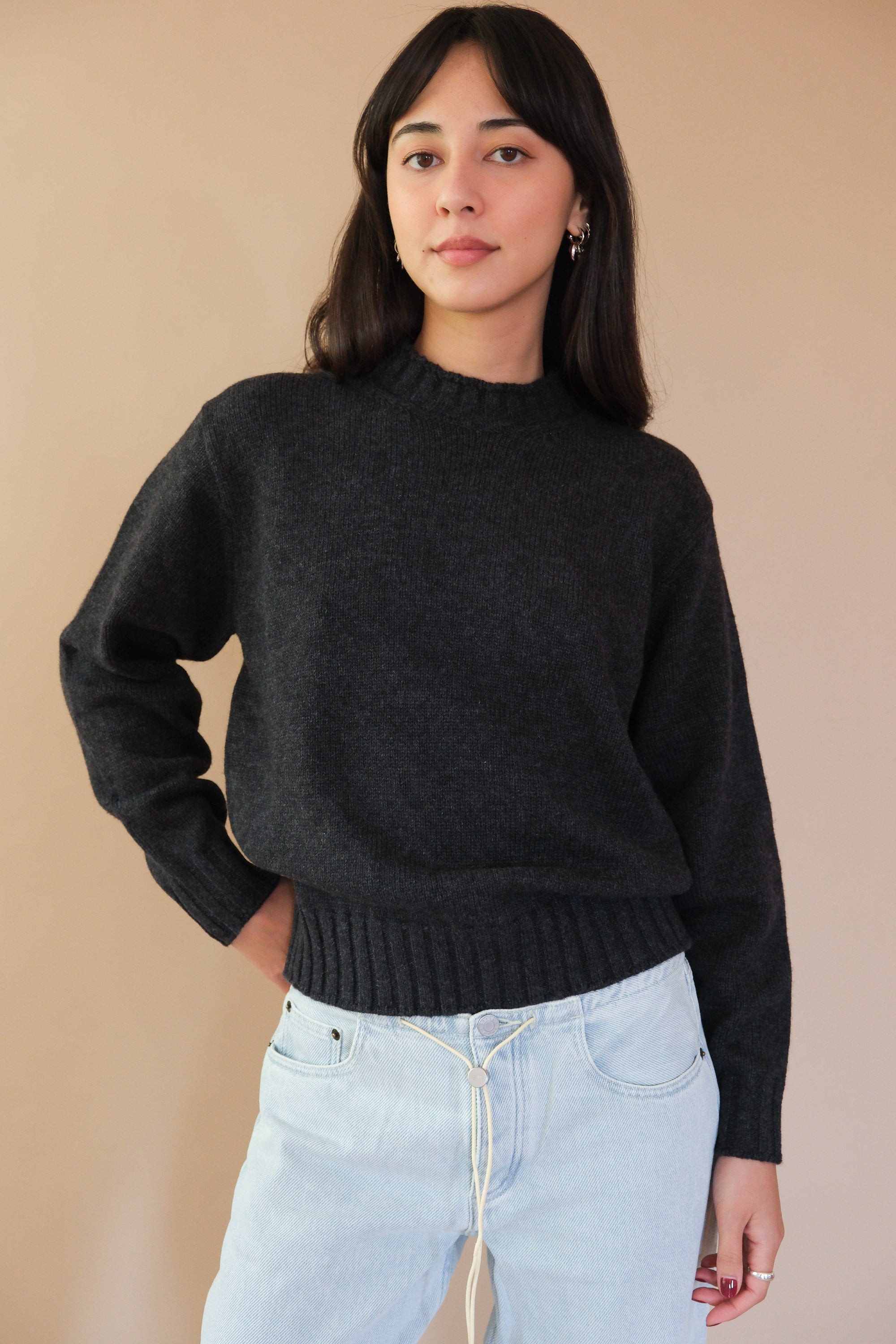 UNISEX CHUNKY ROLL NECK SWEATER
