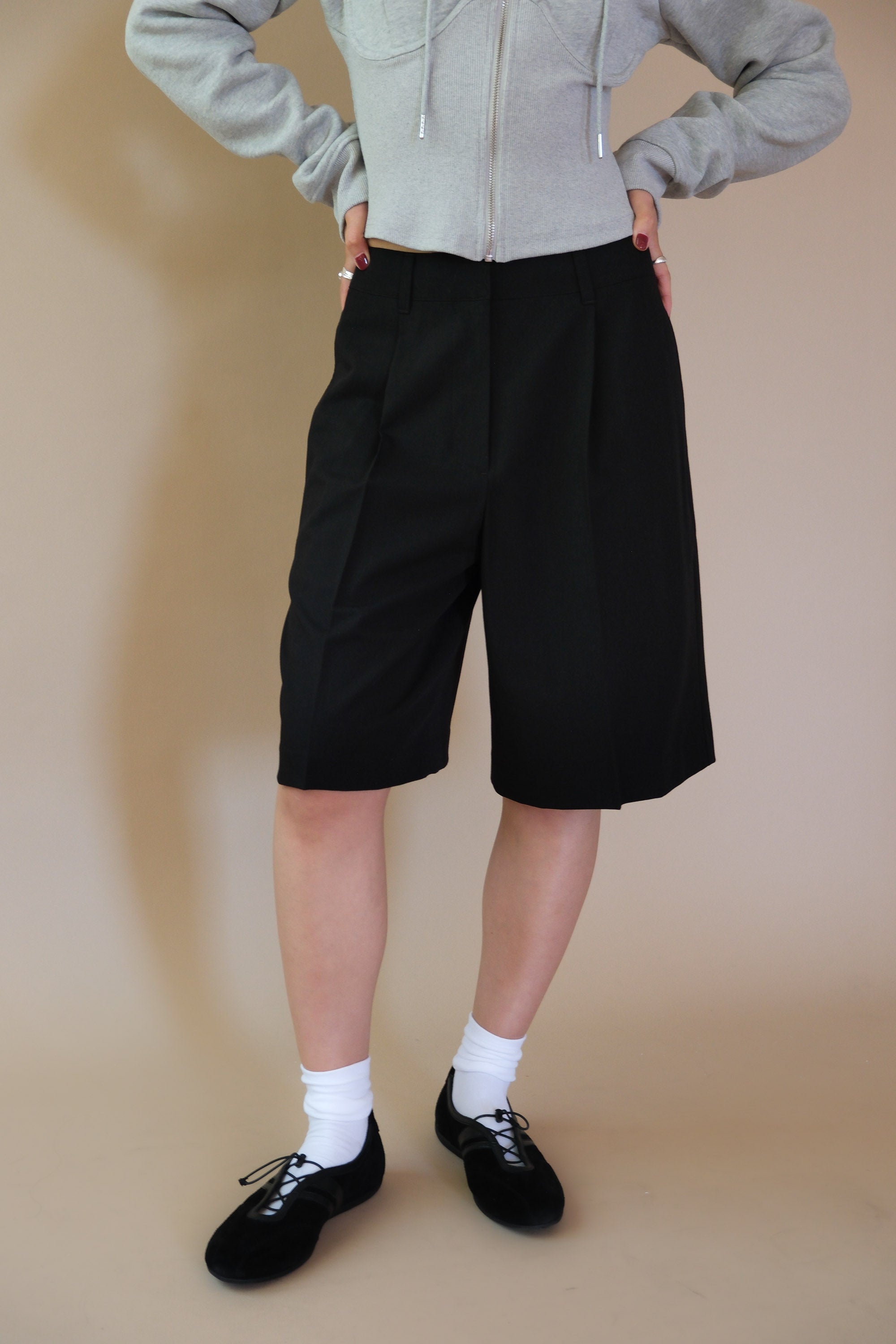 BERMUDA SHORTS