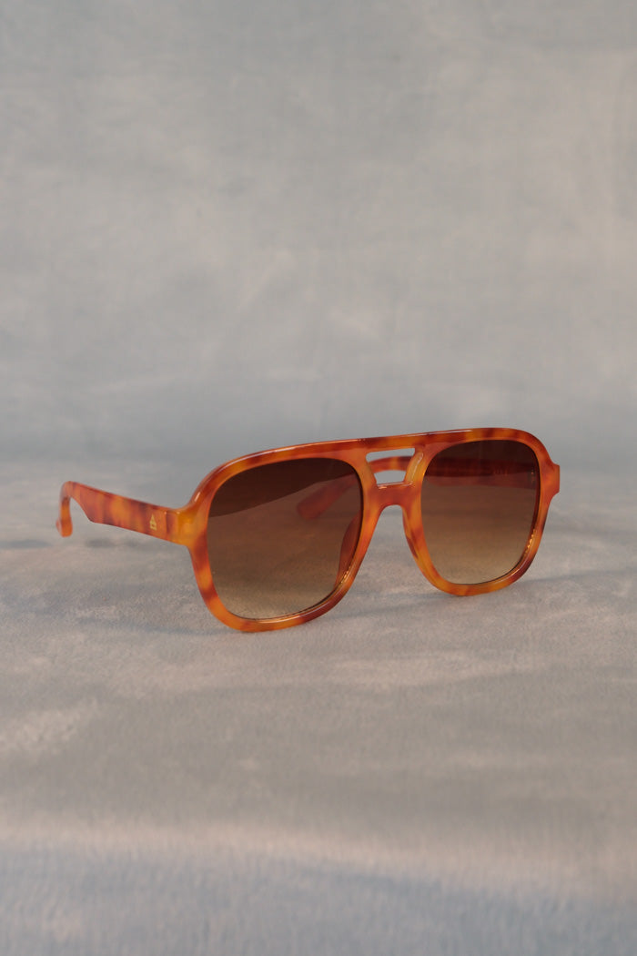 WHIRLPOOL SUNGLASSES VINTAGE TORT