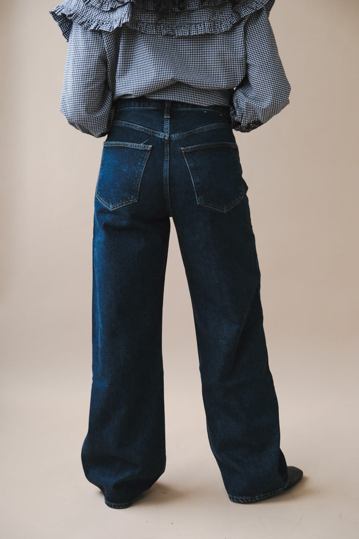 LOW CURVE JEAN