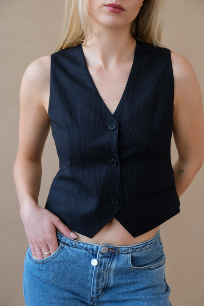 WOOL TAILORED VEST