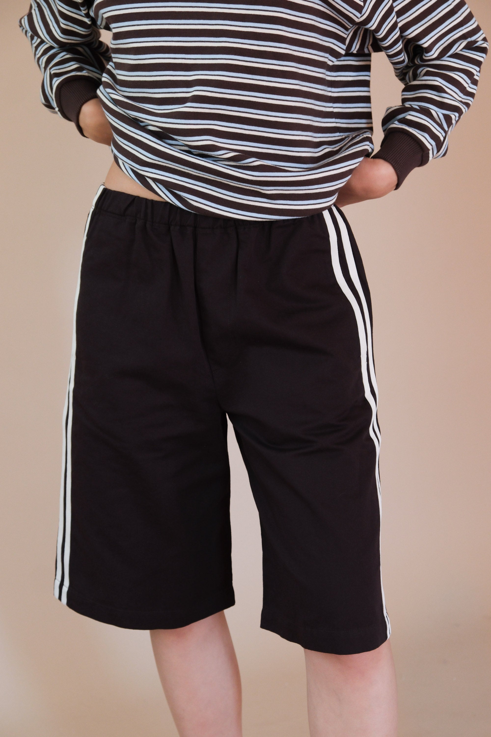 ANAIS PULL ON TRACK SHORT