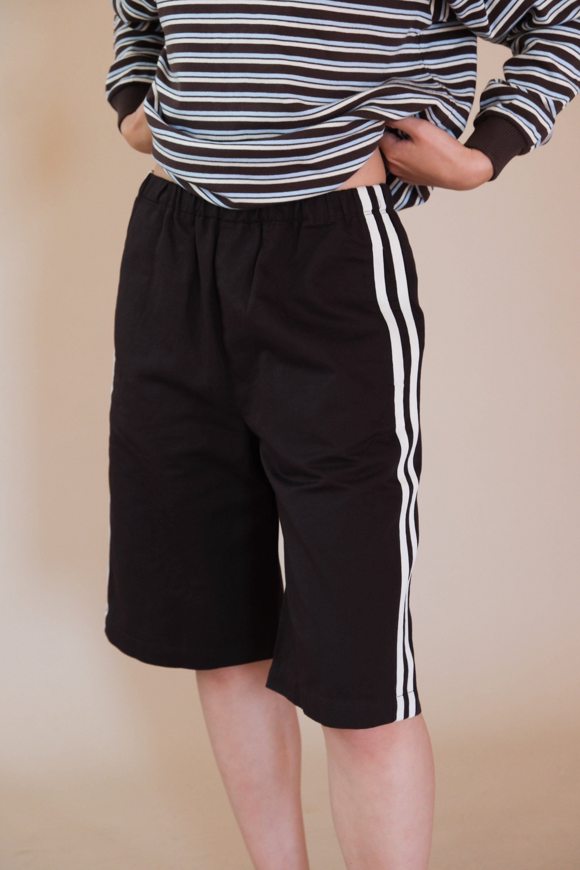 ANAIS PULL ON TRACK SHORT