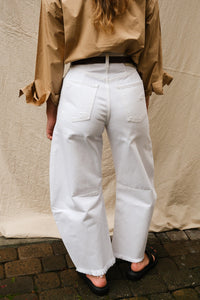 Citizens of Humanity oversized Horseshoe jeans jicima white denim | Pipe and Row