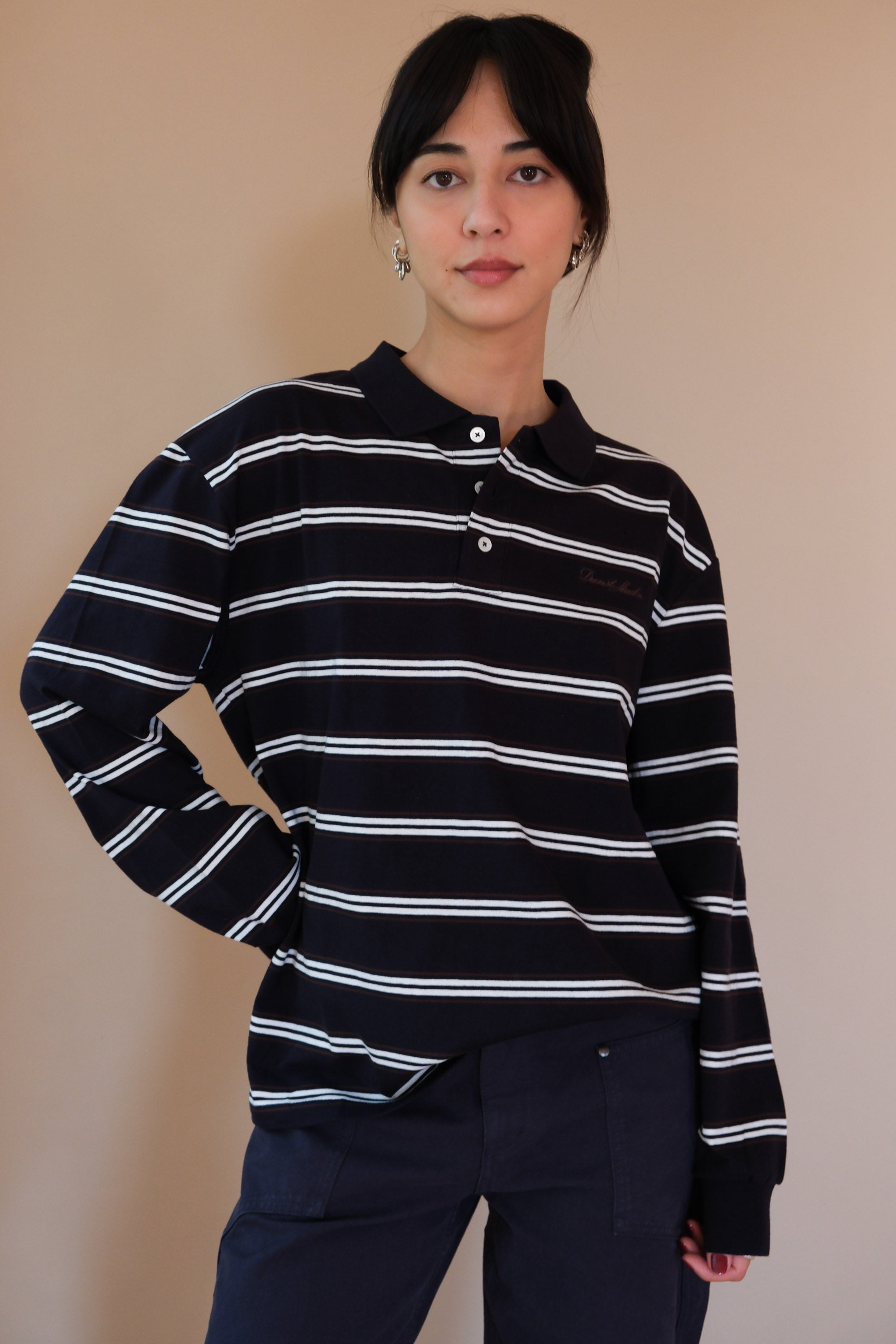 UNISEX MULTI STRIPE COLLARED T-SHIRT