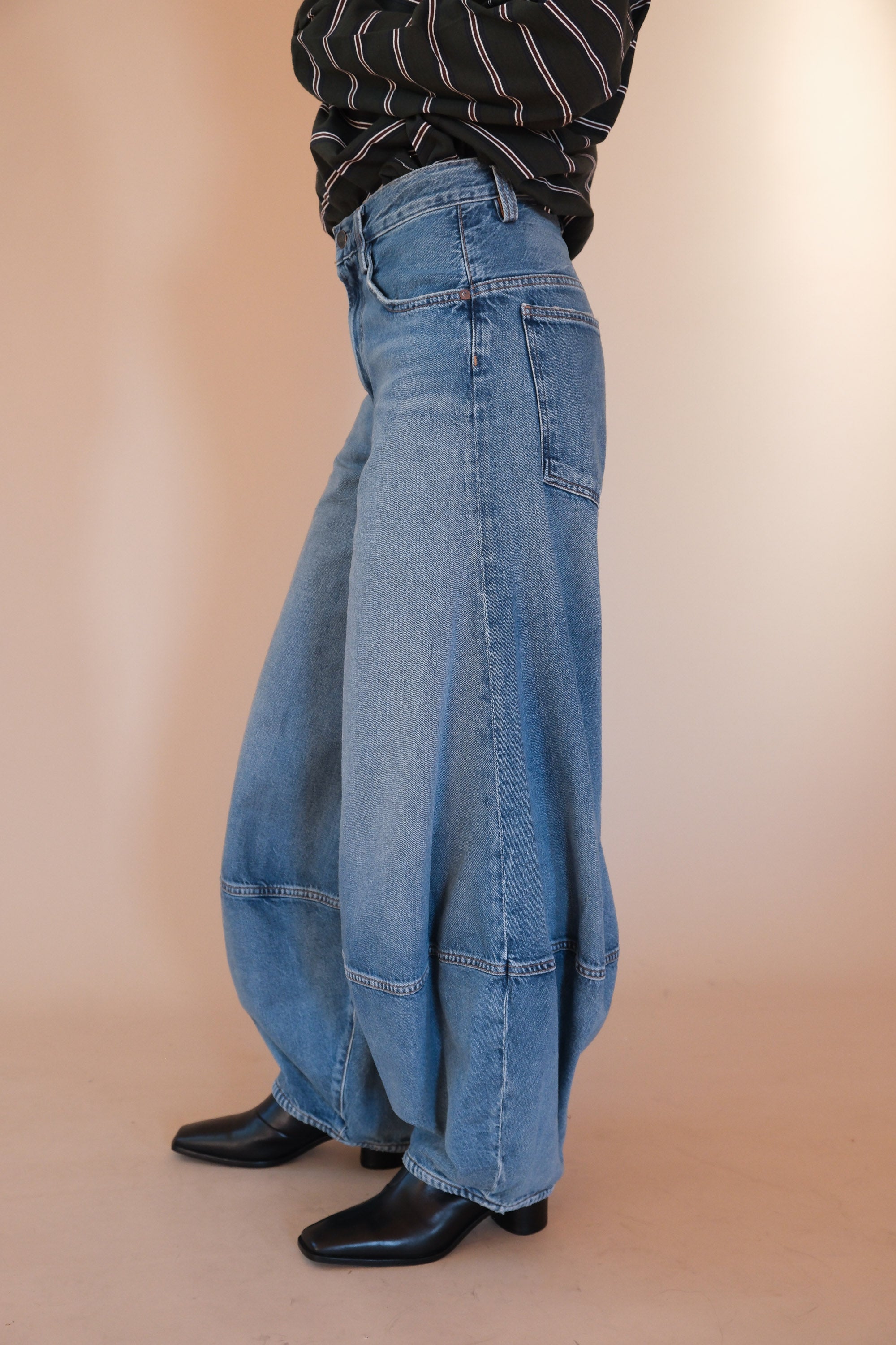 LANTERN JEANS