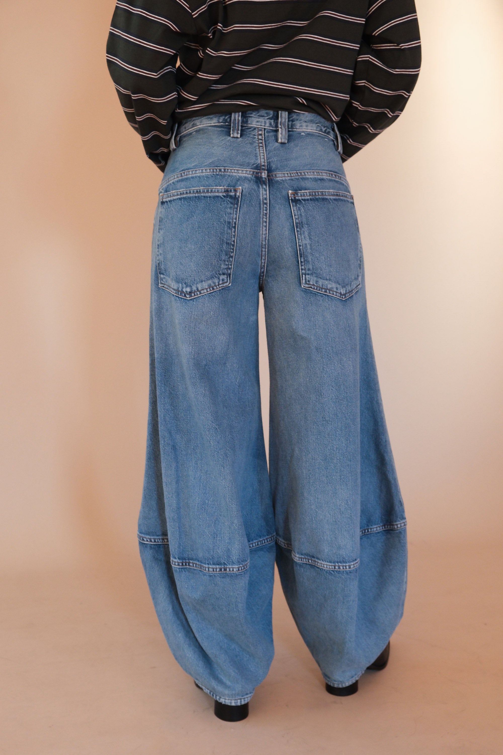 LANTERN JEANS
