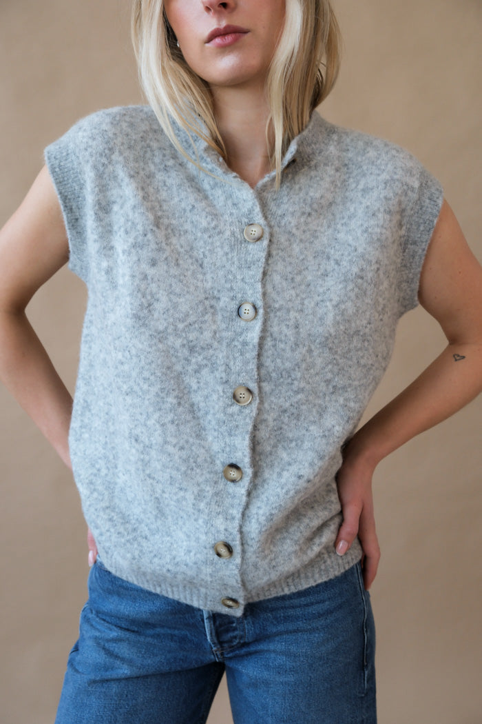 HALLI KNIT WAISTCOAT