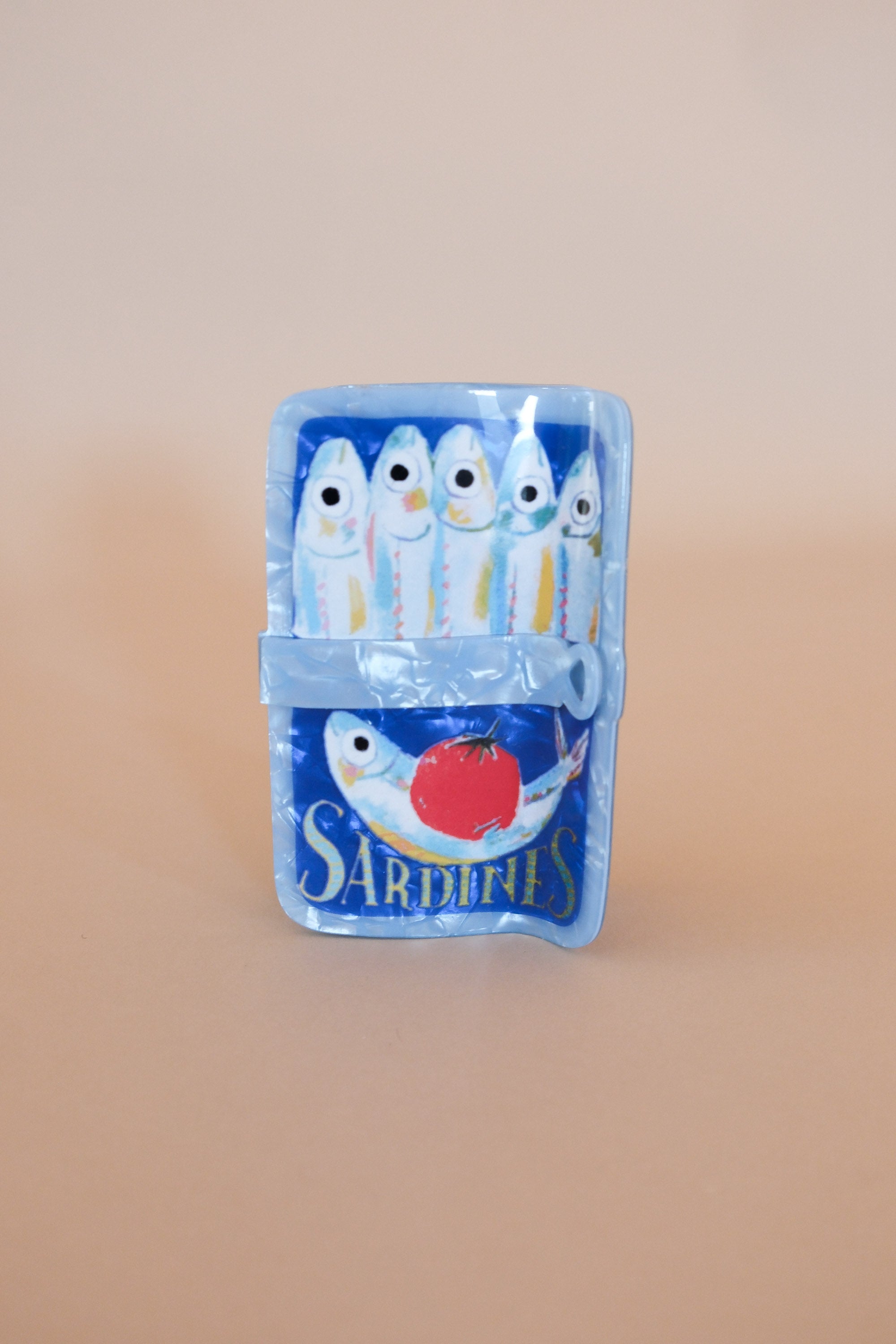 TINNED SARDINES HAIR CLAW