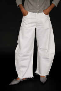 Citizens of Humanity oversized Horseshoe jeans jicima white denim | Pipe and Row