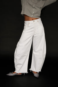 Citizens of Humanity oversized Horseshoe jeans jicima white denim | Pipe and Row