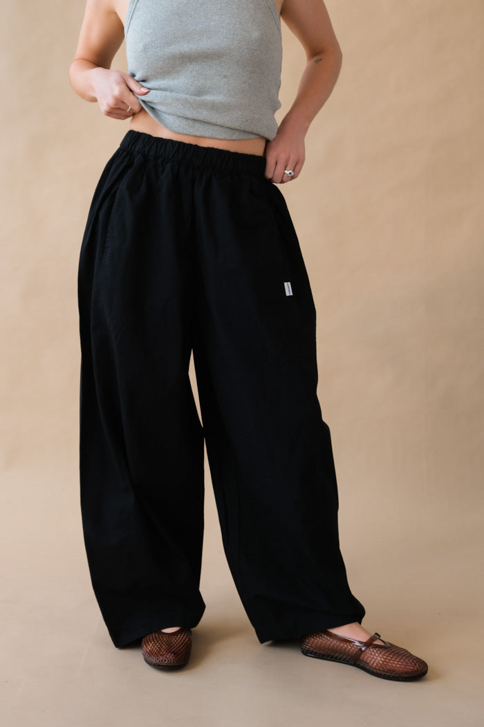 Le Bon Shoppe parachute pant flowy black poplin | Pipe and Row
