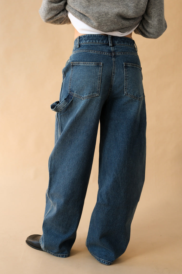 BARREL LEG PATCH DENIM PANT