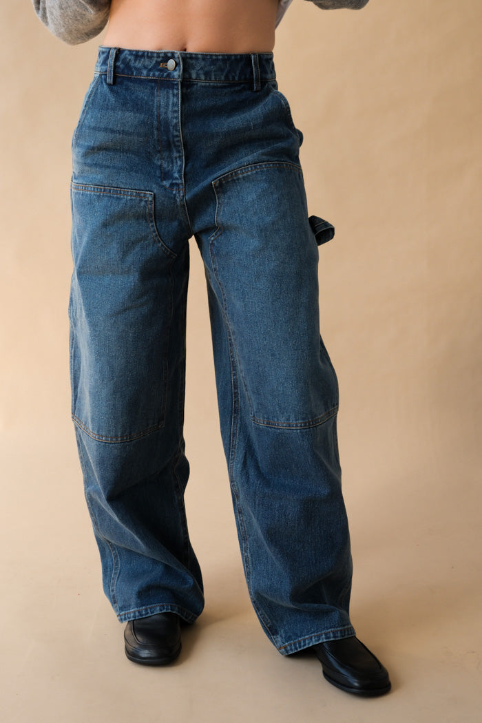 BARREL LEG PATCH DENIM PANT