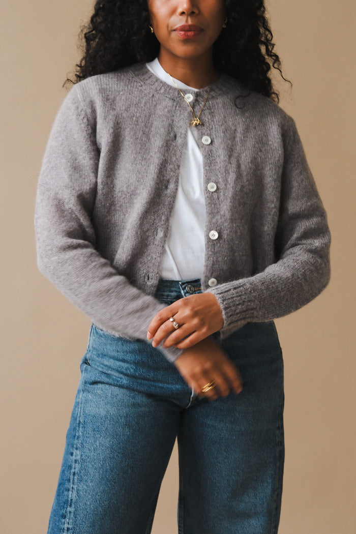 UNISEX CREWNECK KNIT CARDIGAN