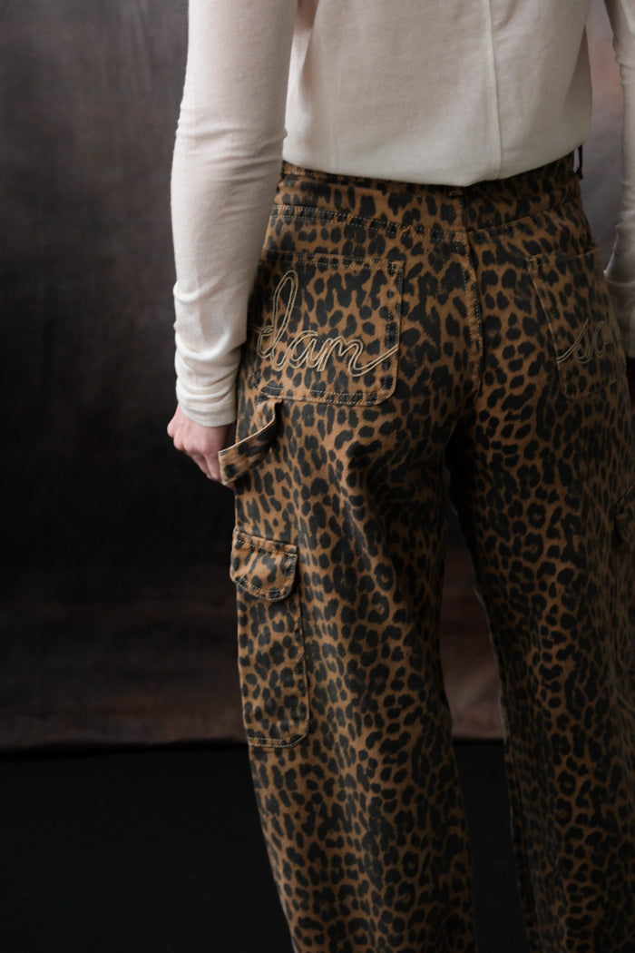 LEOPARD CARGOS