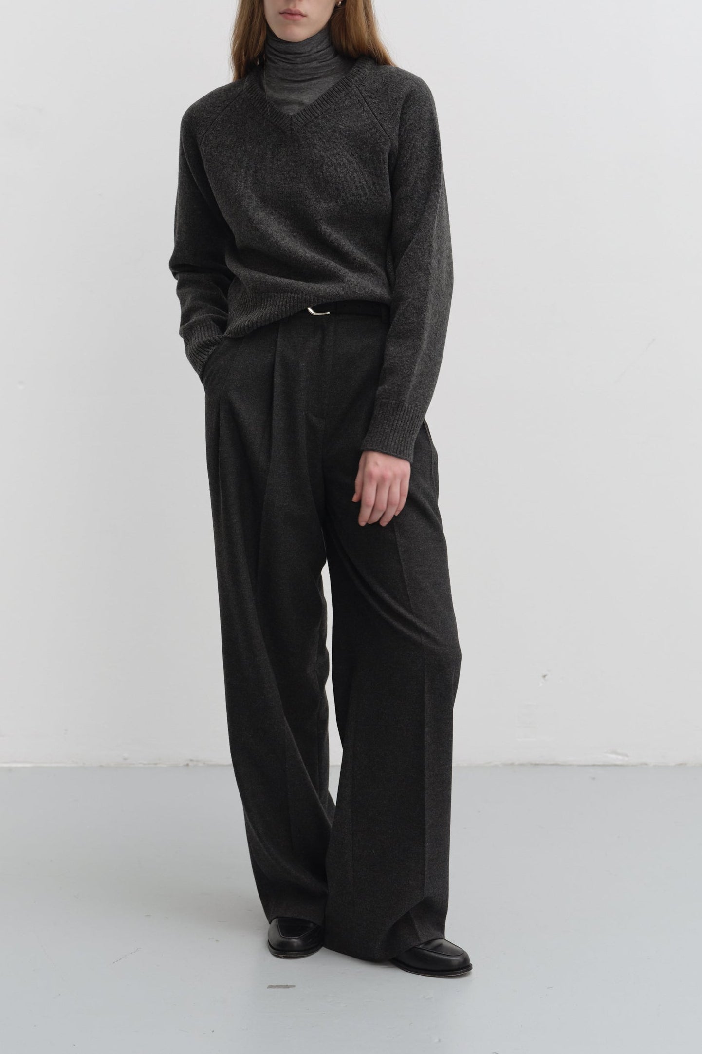Dunst unisex soft volume v-neck knit sweater charcoal grey wool PIPE AND ROW Seattle