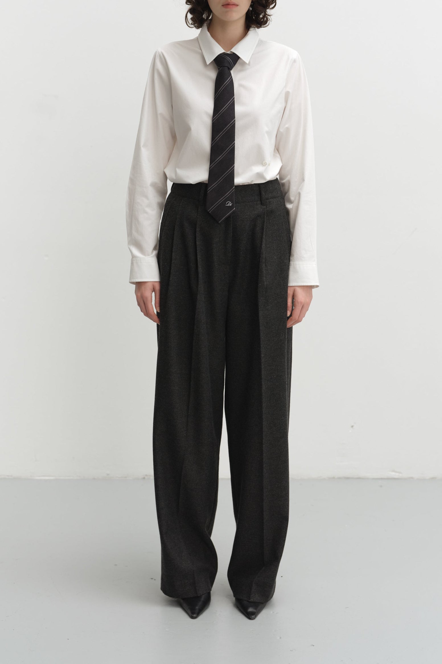 Dunst winter flannel slacks pant trousers charcoal grey | Pipe and Row