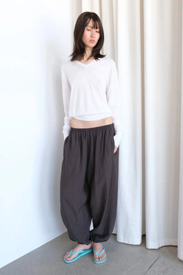 Geel Eliot wide leg jogger style pants tapered elastic cinched grey gloom | Pipe and row