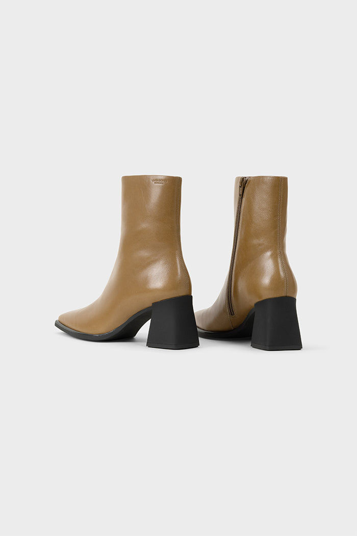 HEDDA BOOTS