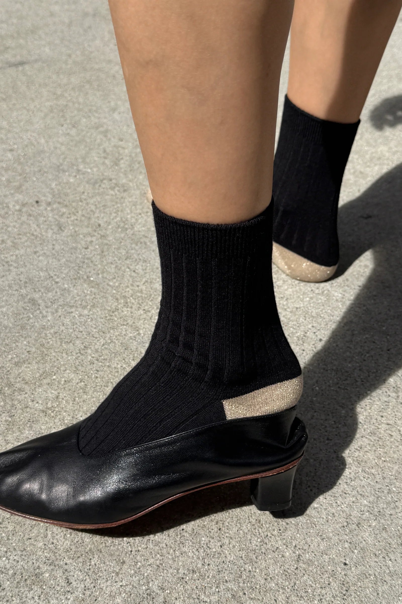HER GLOW SOCKS