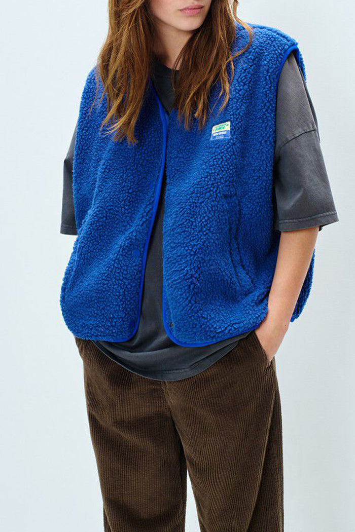 American Vintage Hok shearling fleece vest indigo recycled PIPE AND ROW