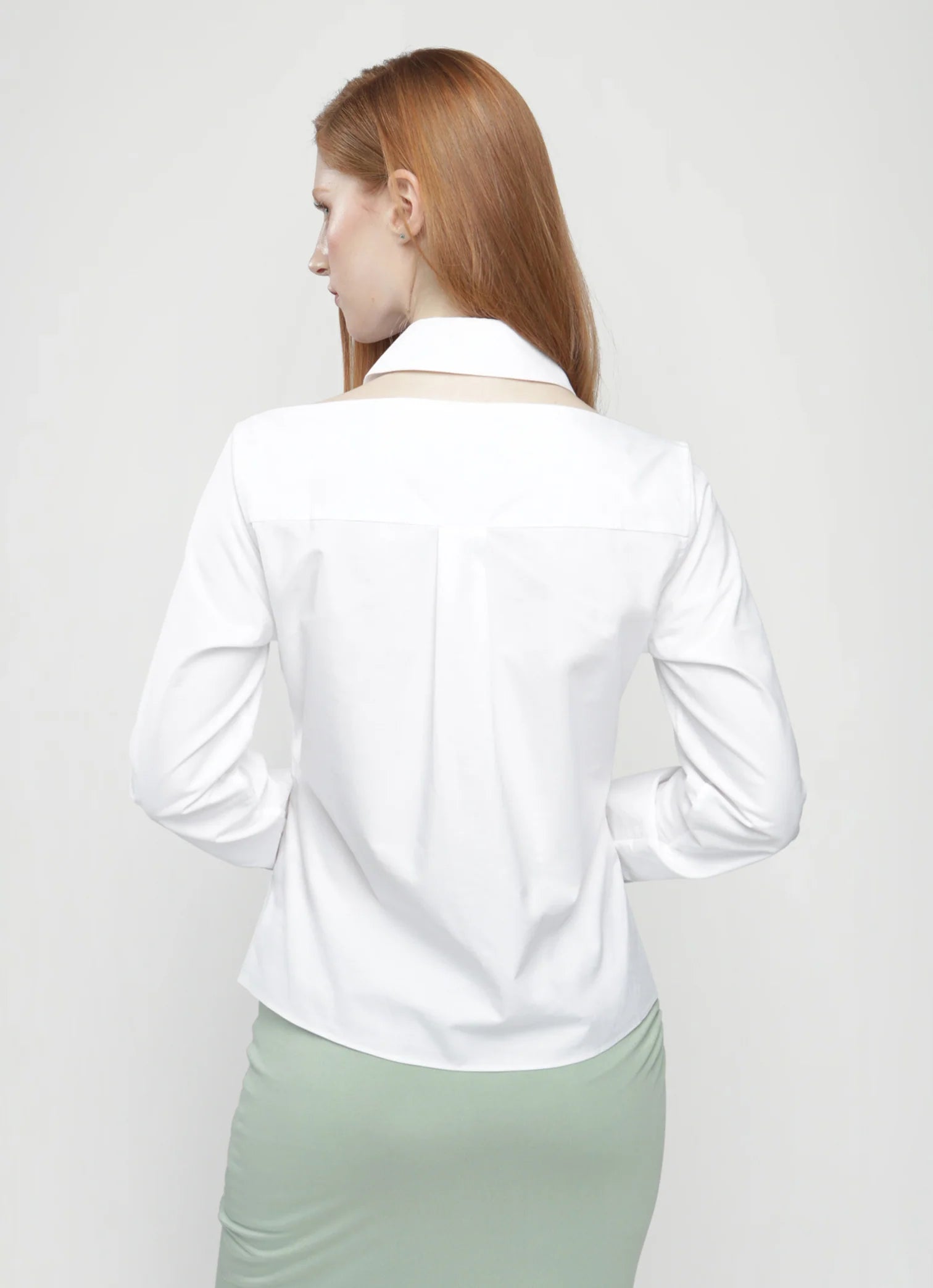 FRANKIE CUTOUT BUTTON DOWN