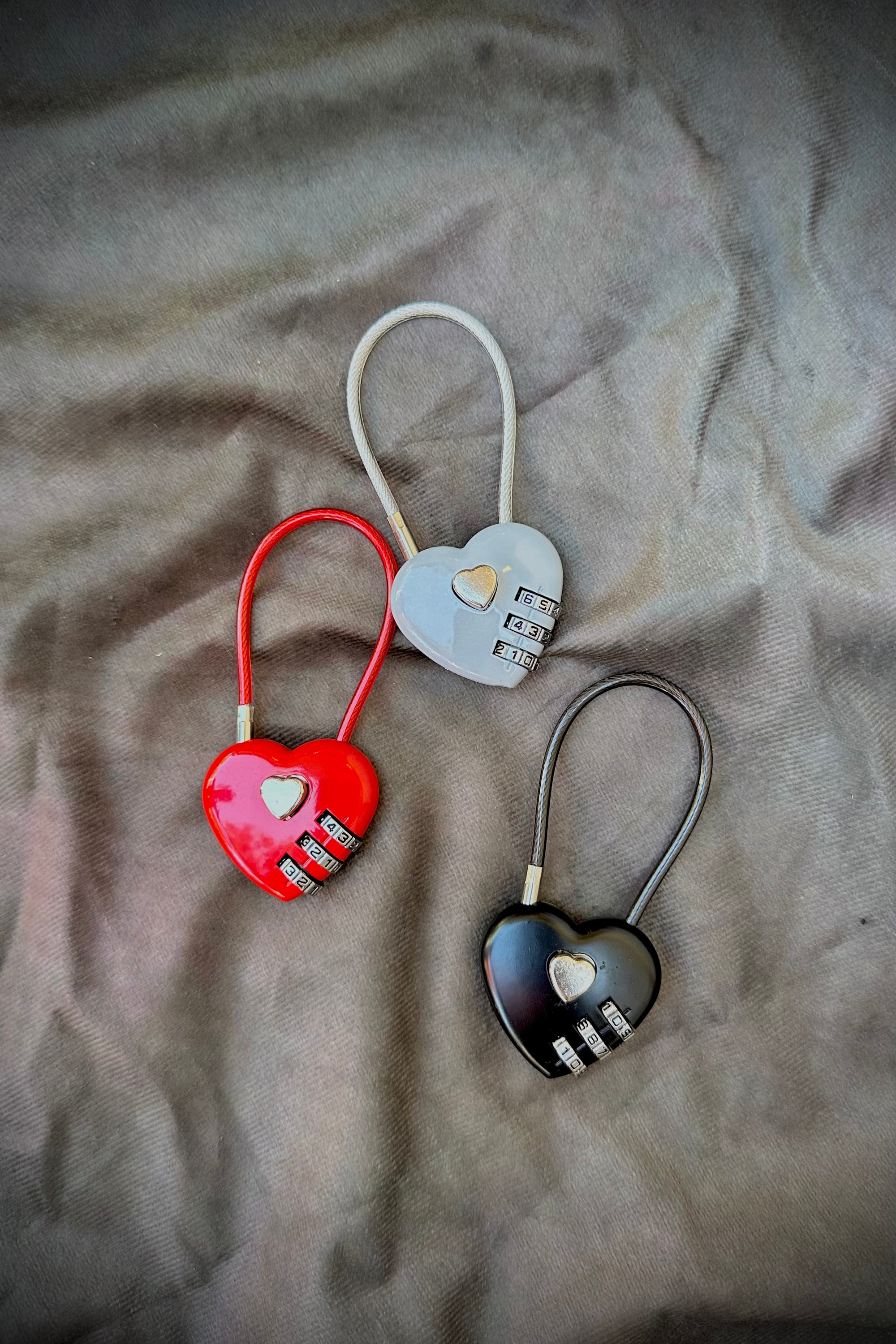 RED HEART LOCK BAG CHARM
