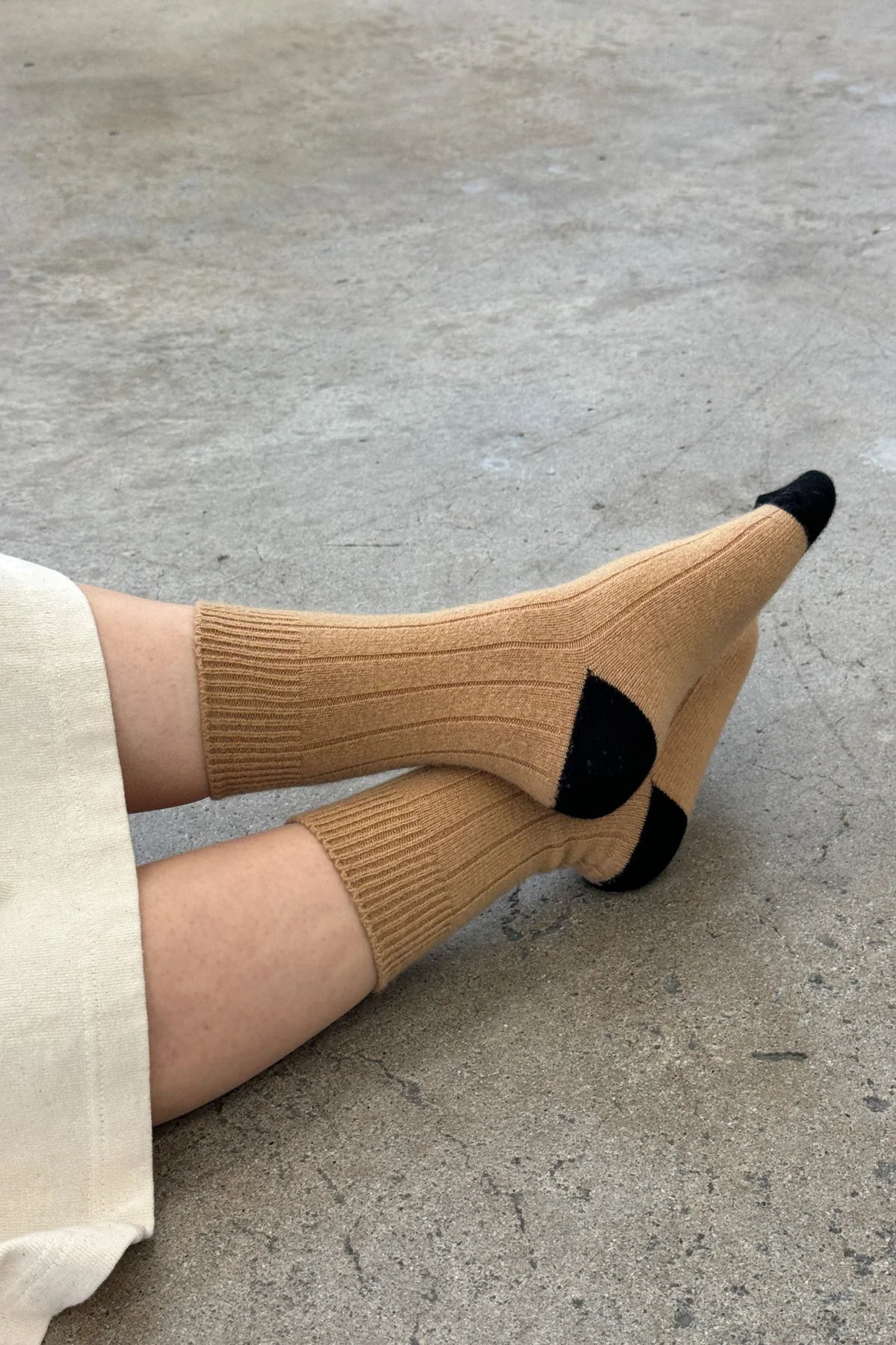 Le Bon Shoppe classic cashmere socks camel tan | Pipe and Row Seattle