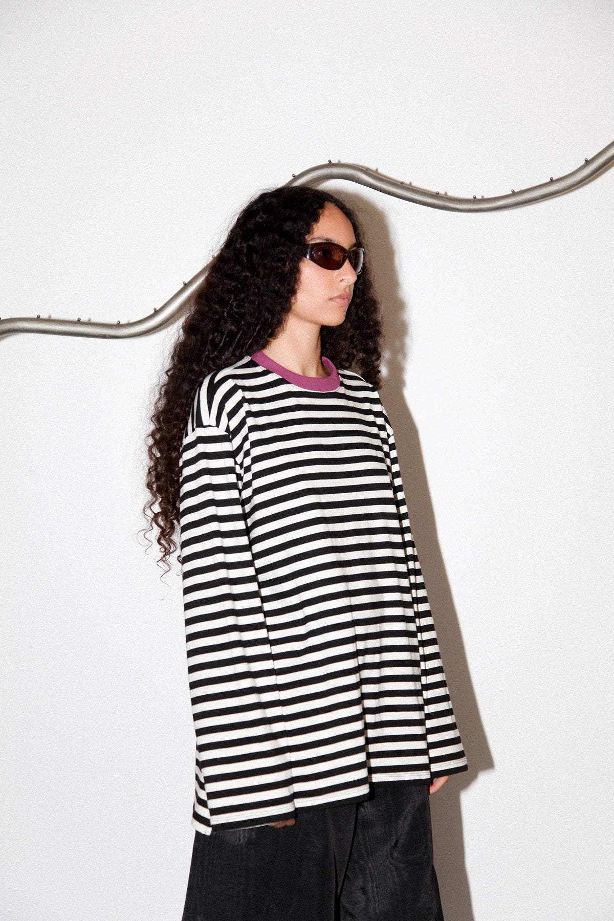 KkCo boxy long sleeve striped box tee black and white magenta purple contrasting collar | Pipe and Row