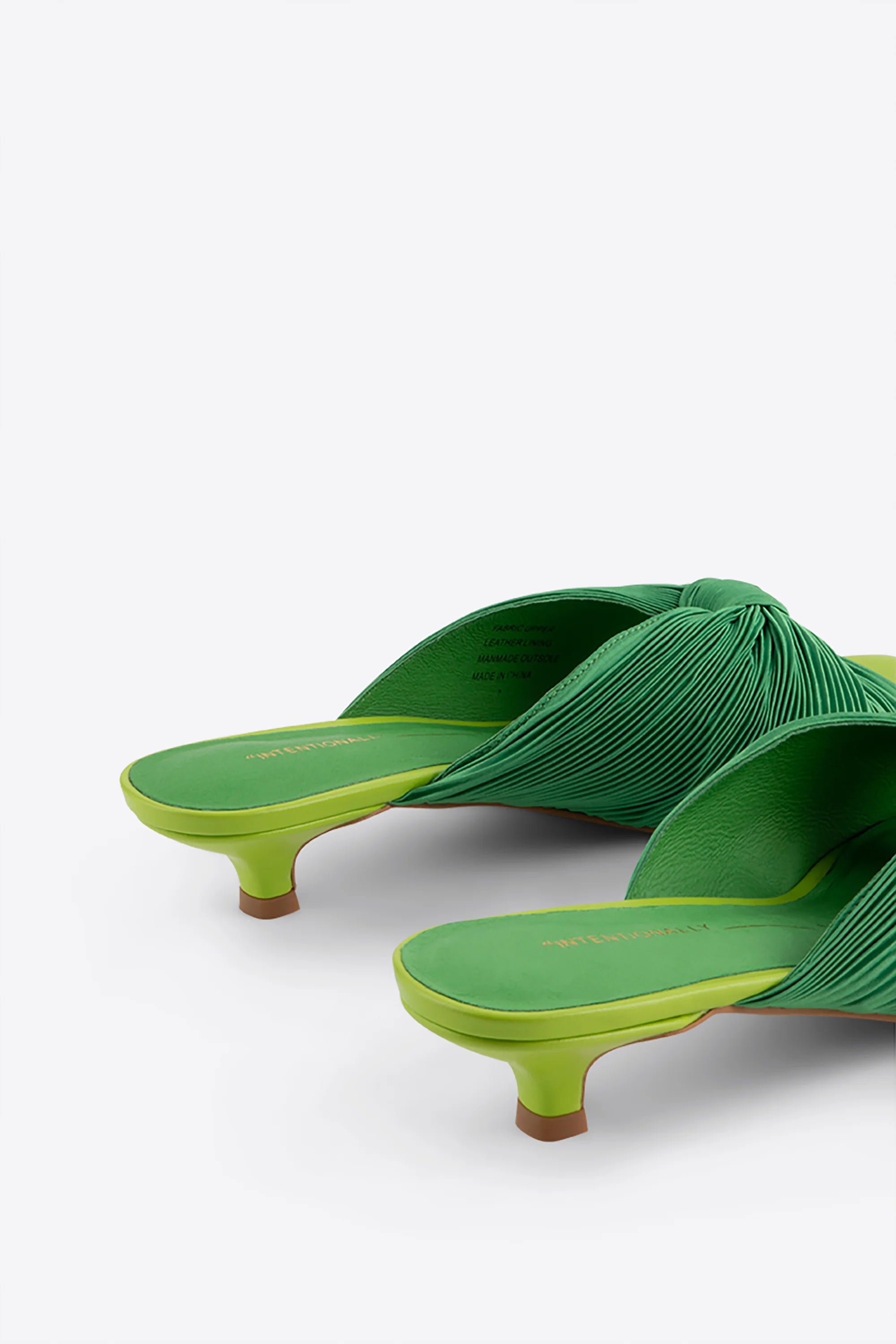 Intentionally Blank vintage Curfew kitten heels grass green wedding guest | Pipe and Row