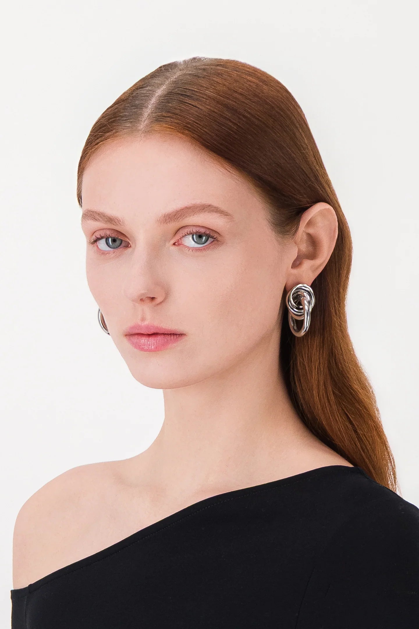 Justine Clenquet Cara XL multi big hoop earrings silver | Pipe and Row