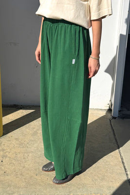 Le Bon Shoppe Bare sweat easy Pants moss green slouchy oversized | Pipe and Row