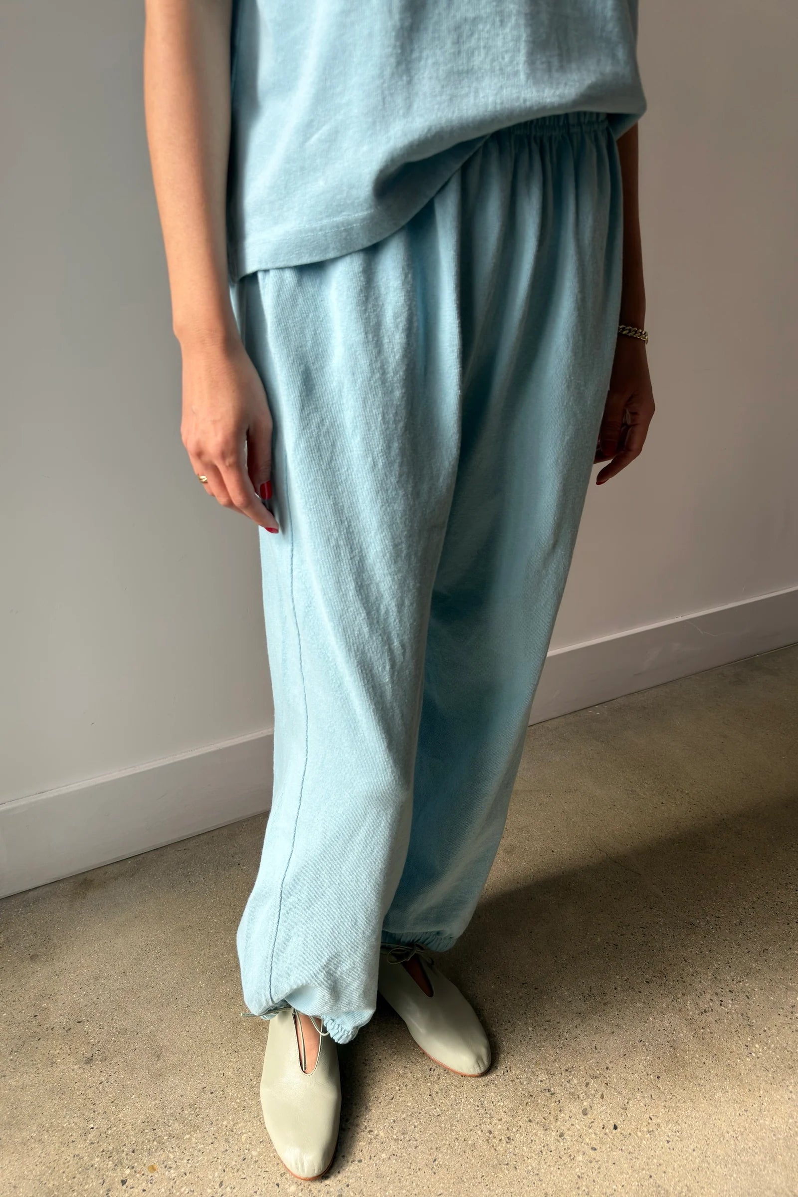 Le Bon Shoppe balloon pants sweatpant set sky blue | Pipe and Row 