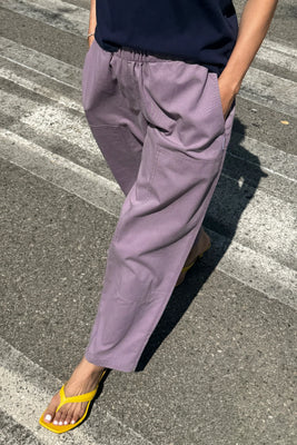 Le Bon Shoppe subtle tapered Gardener's utility pant lavender purple | Pipe and Row