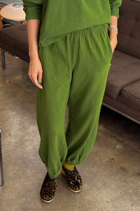 Le Bon Shoppe sweat balloon pants collard green | Pipe and Row Seattle Fremont Boutique