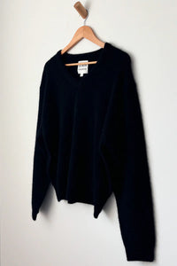 Le Bon Shoppe v-neck James Mohair sweater black | Pipe and Row Seattle