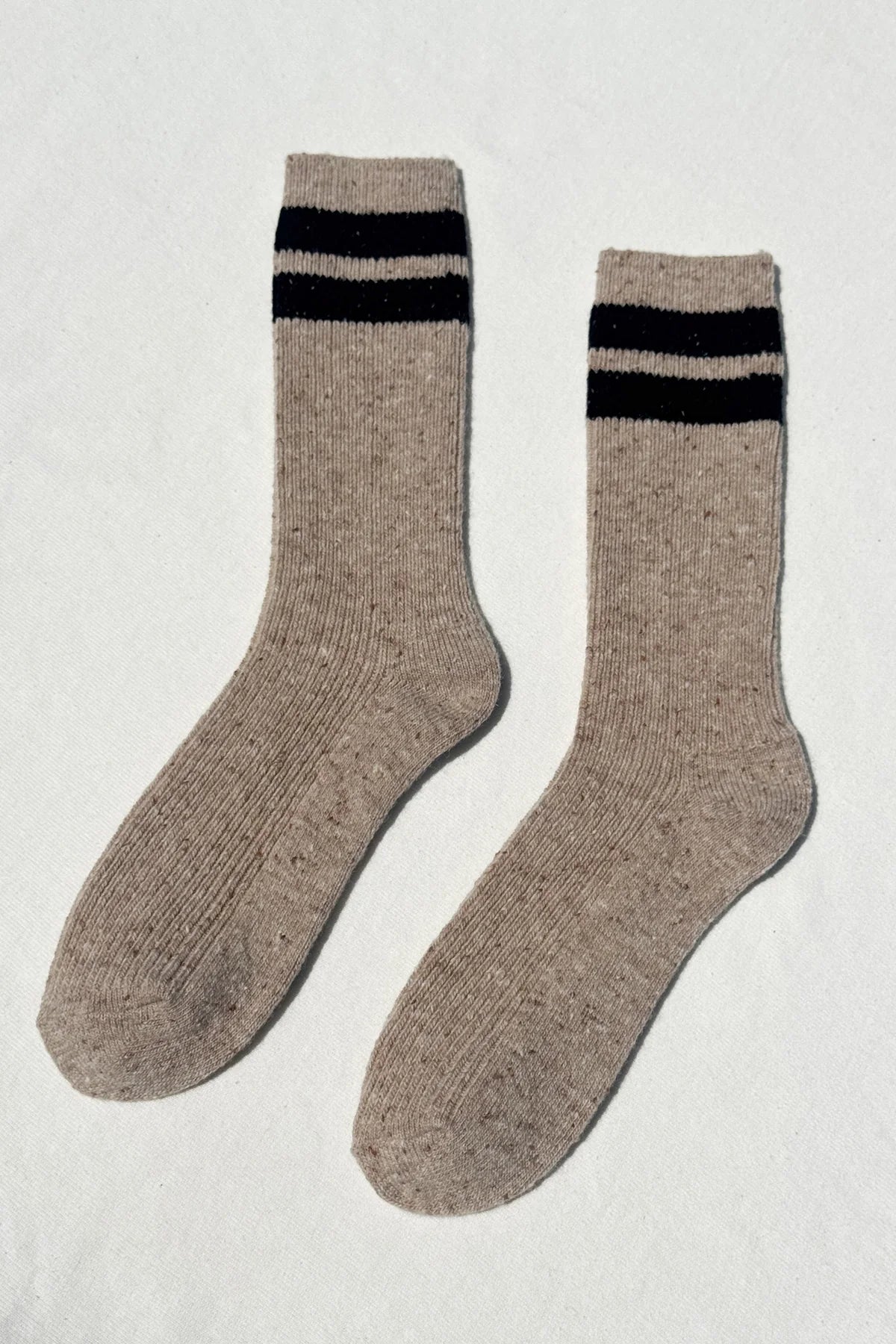 Le Bon Shoppe varsity snow socks speckled beige varsity black stripe | Pipe and Row