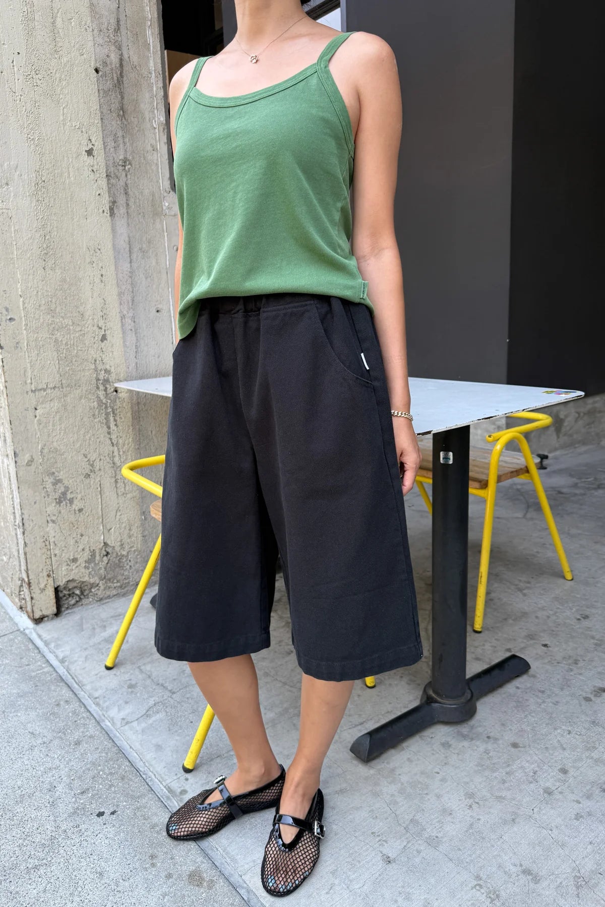 Le Bon shop Liam bermuda long loose shorts black canvas | Pipe and Row