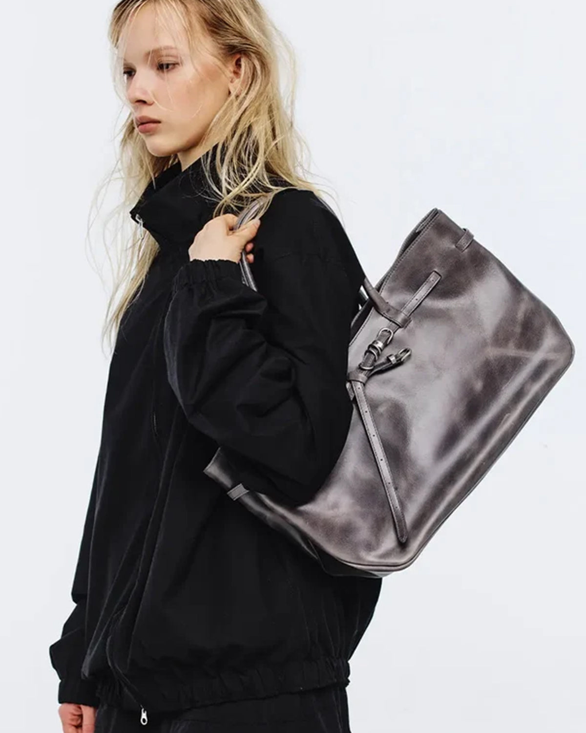 MARGESHERWOOD Grandma Used Large tote bag in mauve pull-up leather | Pipe and Row