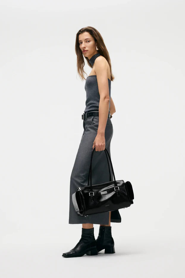 CAPTURE LARGE SHOULDER BAG