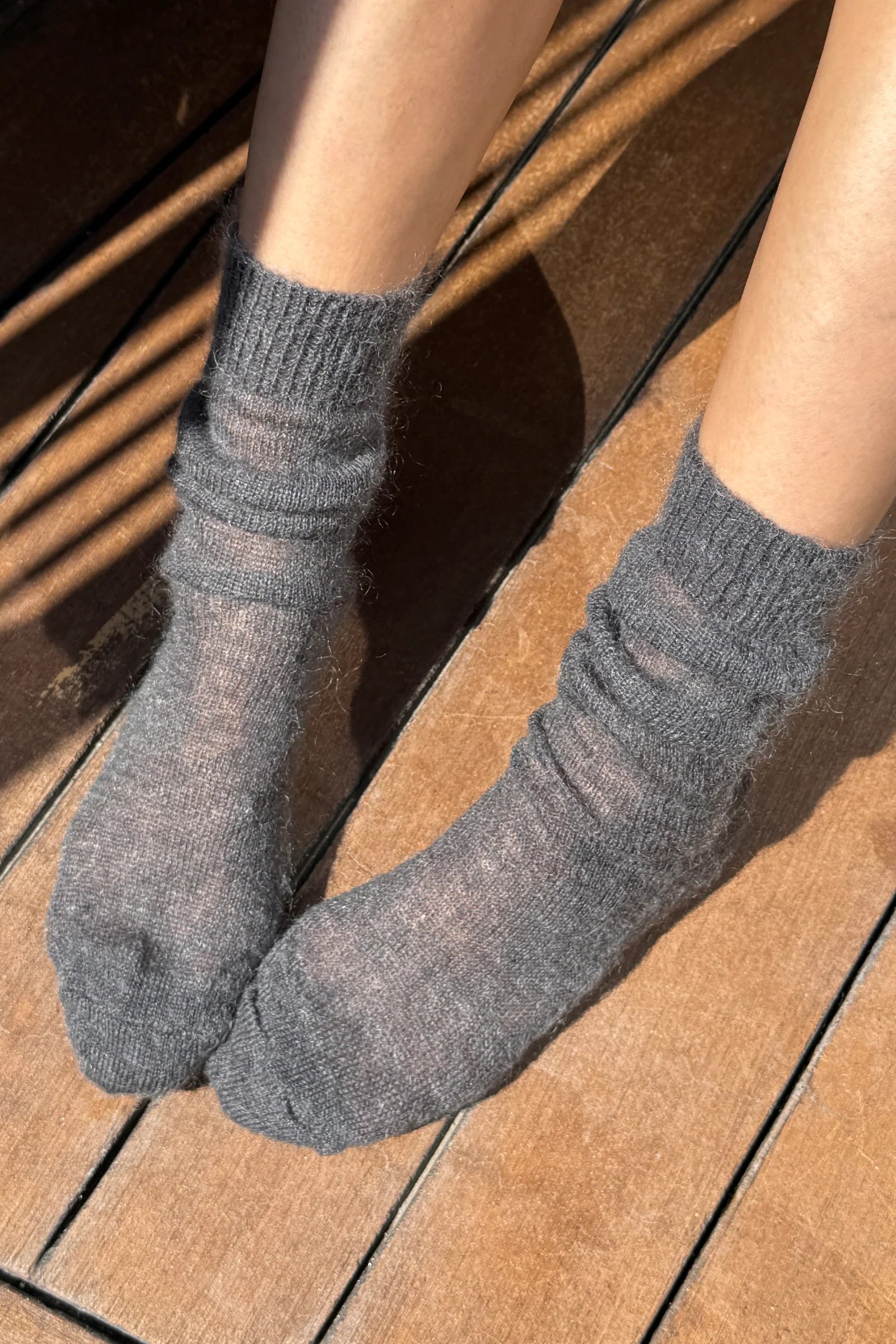 MOHAIR VEIL SOCKS