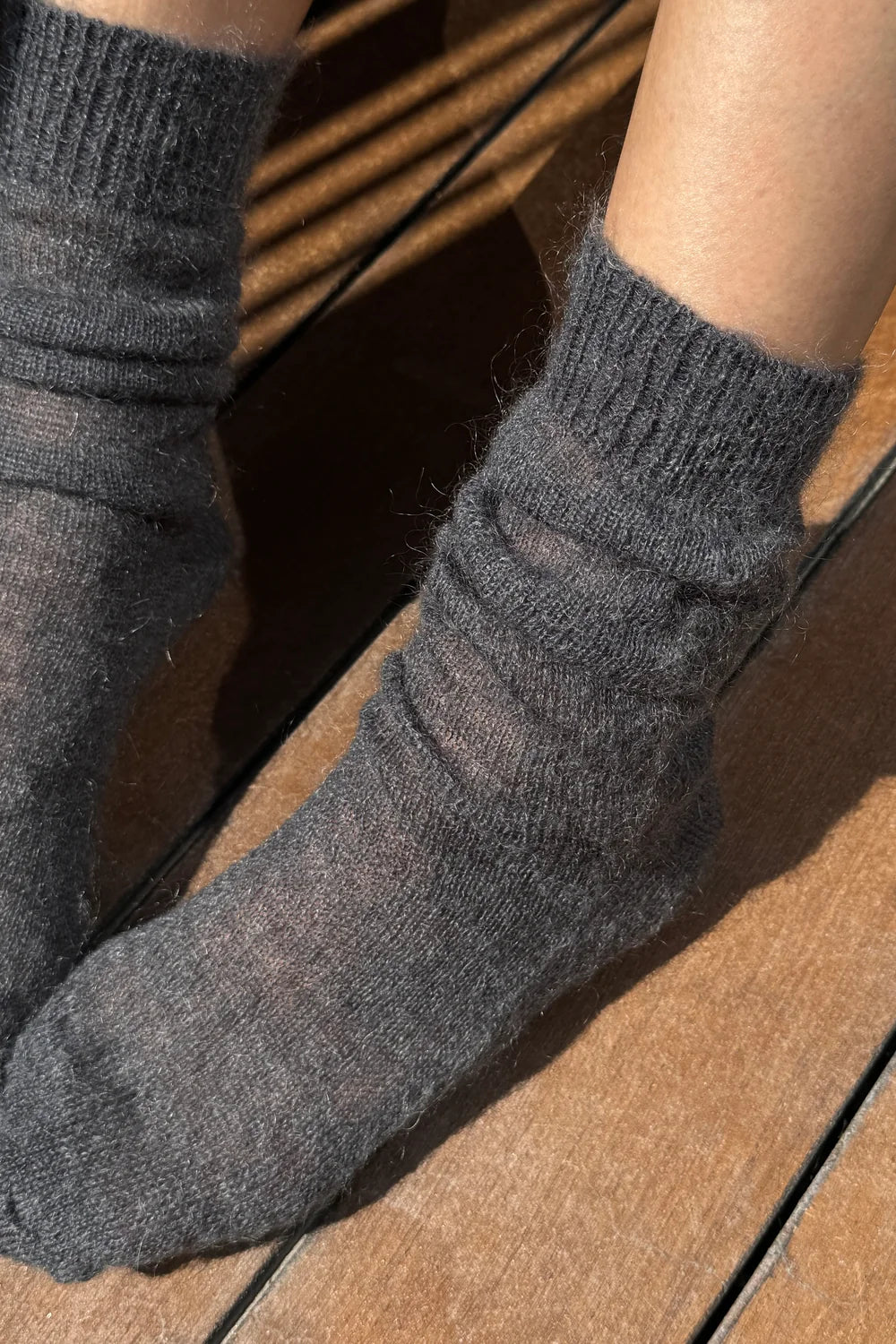 MOHAIR VEIL SOCKS