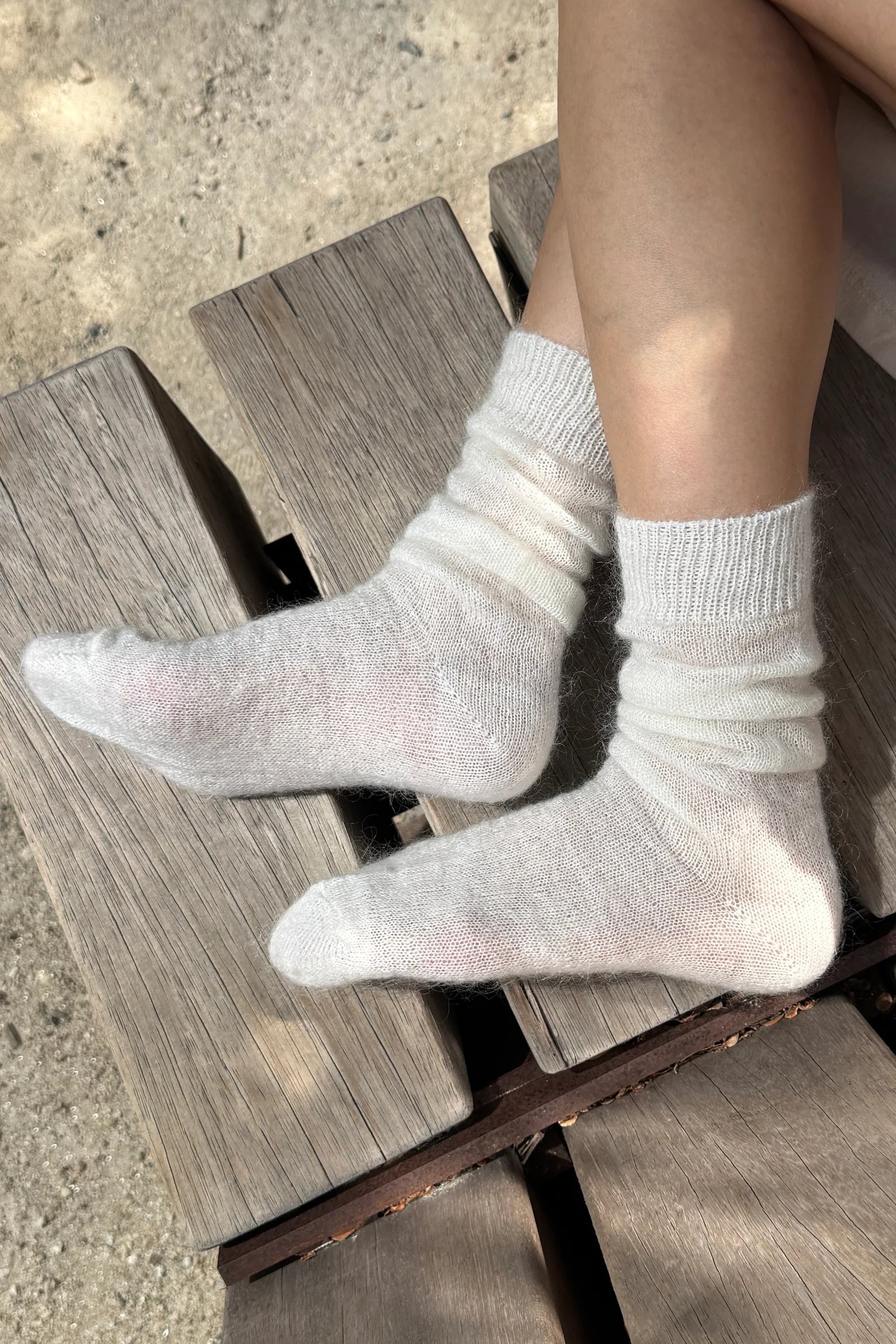 MOHAIR VEIL SOCKS