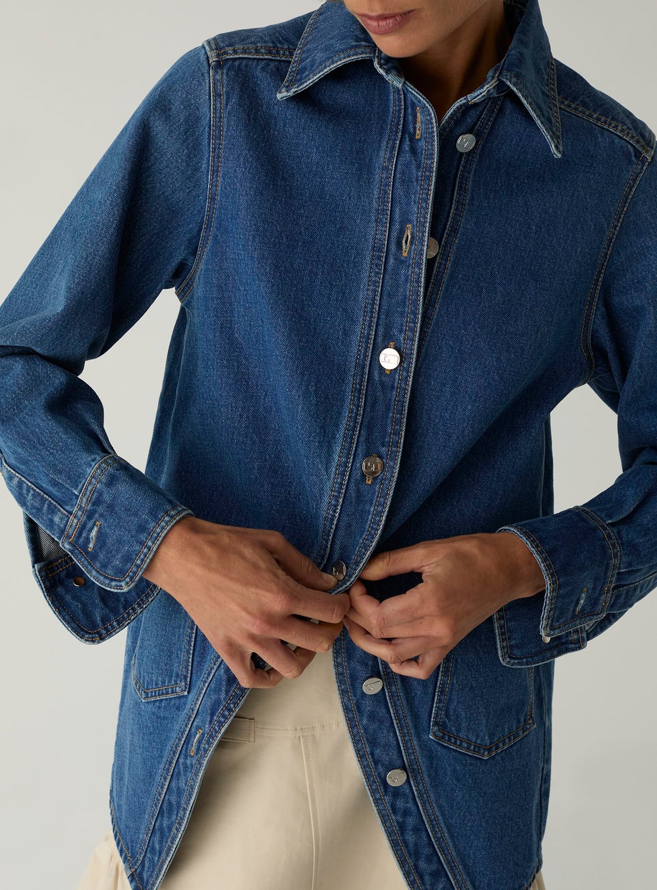 NO BOYFRIEND DENIM OVERSHIRT