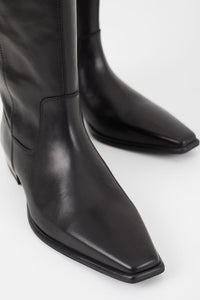 Vagabond western Nella mid boot curved shaft smooth black leather | Pipe and Row